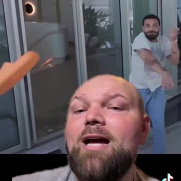 DRONE HITS UP DRAKES PLACE 😂😂