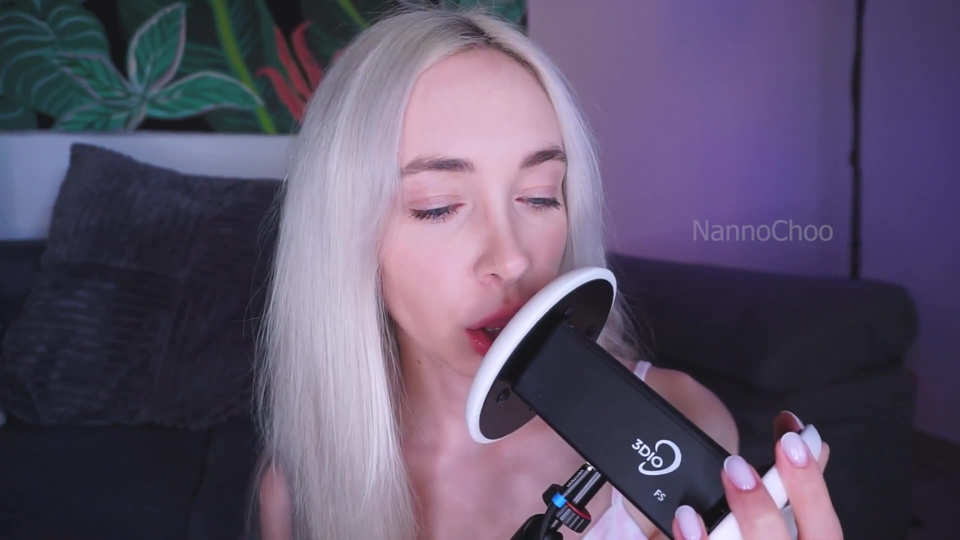 Asmr ear licking