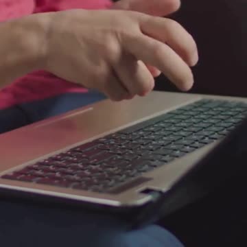 How to make money online using reddit