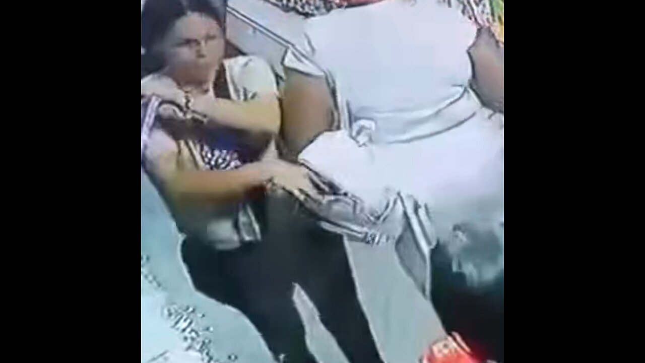 Así es como operan las bandas de 'cosquilleo'