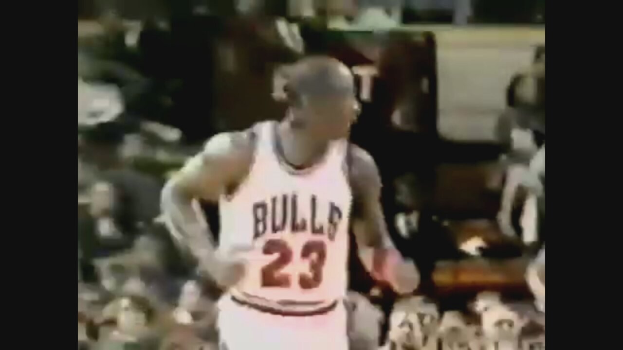 Michael Jordan 33 Points 9 Ast 4 Stl Vs. Knicks, 1988-89.