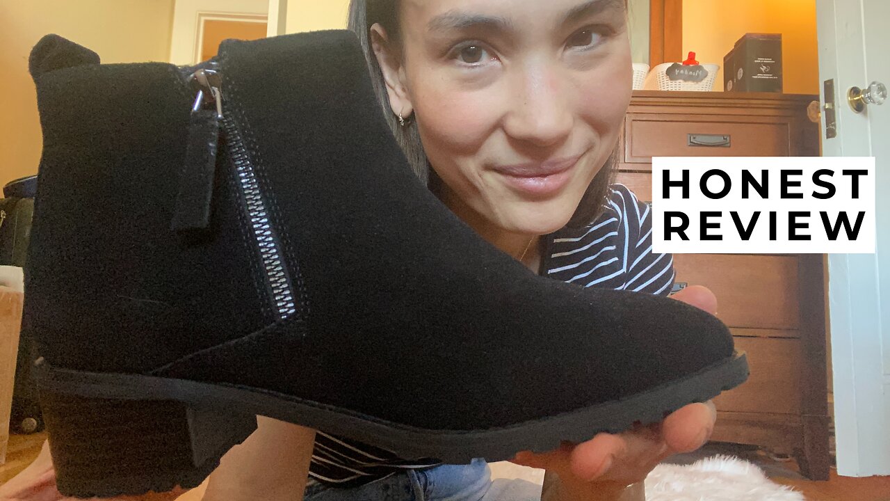 Blondo Women's Waterproof Boots.