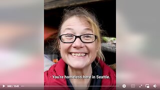 Homeless Woman Stays Positive Even Though She's Living Under a Bridge