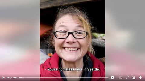 Homeless Woman Stays Positive Even Though She's Living Under a Bridge