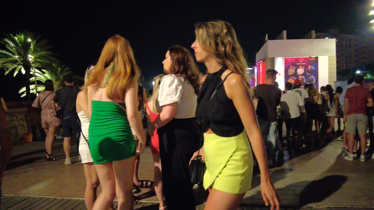 Inside Spain’s WILDEST Nights – Barcelona After Dark! 🌙🍹