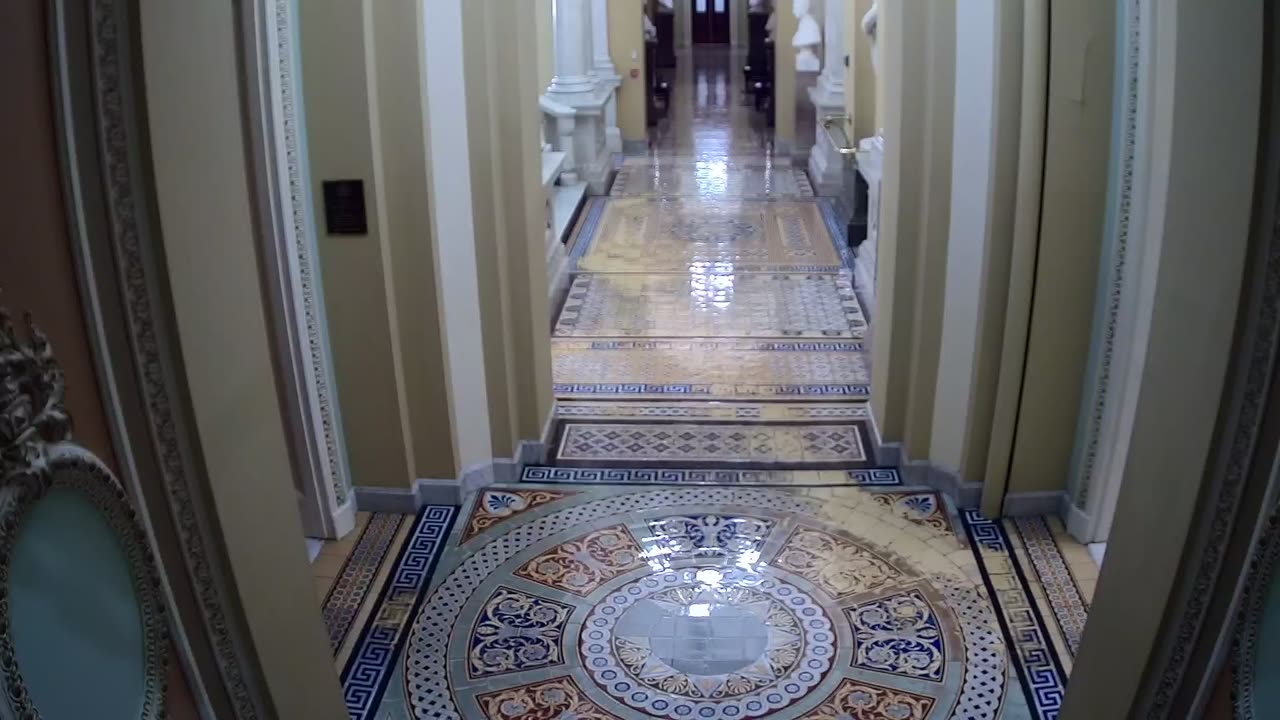 0205USCS02WestStairsnearS221_2021-01-06_05h40min01s253ms.mp4