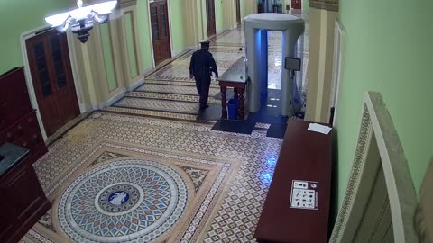 0304USCS03SenateGallerySWnearS324_2021-01-06_02h00min01s237ms.mp4