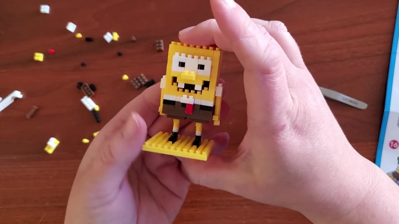 Sponge Bob Square Pants Lego Build