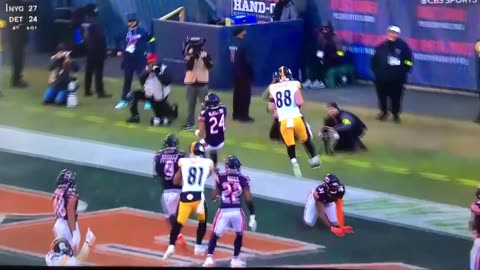 Steelers TE #88 Pat Freiermuth TD 🏈4yds. 😎