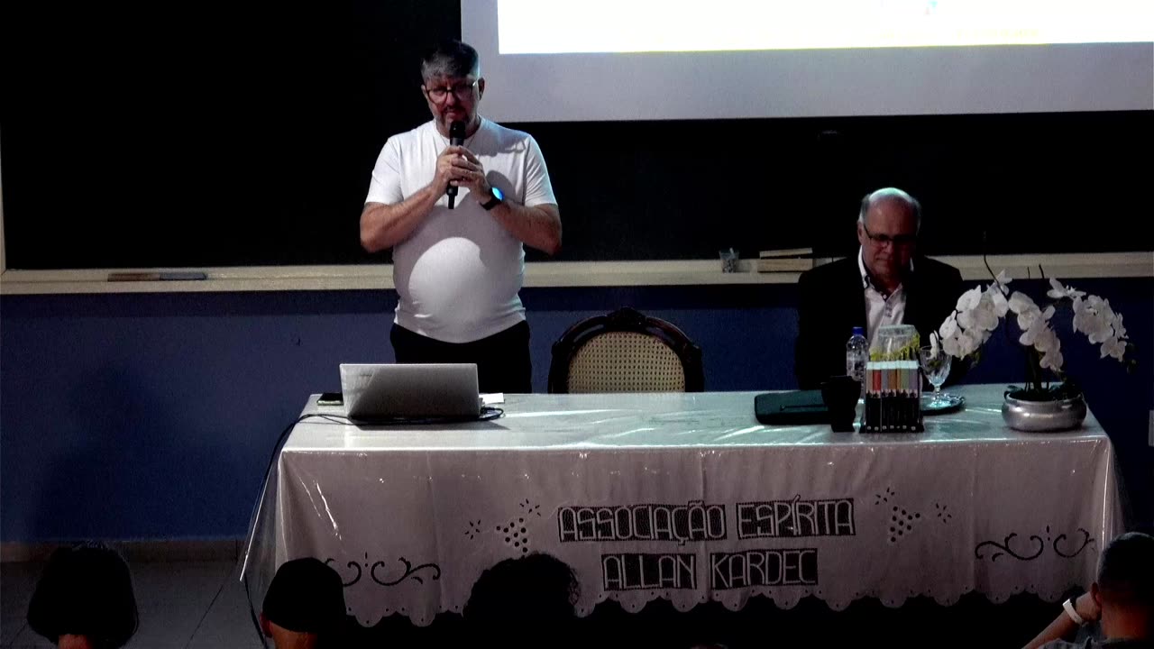 AS LEIS MORAIS E A VERDADEIRA FELICIDADE - Palestra com COSME MASSI