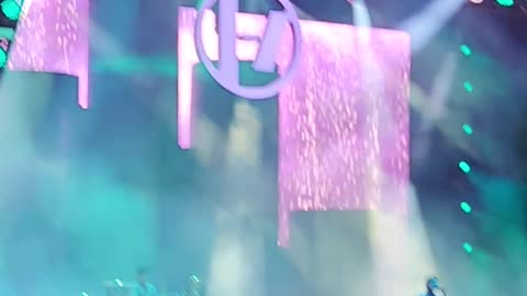 Twenty One Pilots: TALLY Oct 17, 2025 Bham, AL yes, they toured again 😁