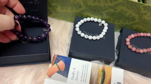 Pretty Otter Spirit Bracelets and GG Bag and Wallet Review.