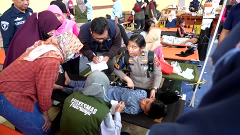 1,000+ Indonesians sick from school meals in new outbreaks