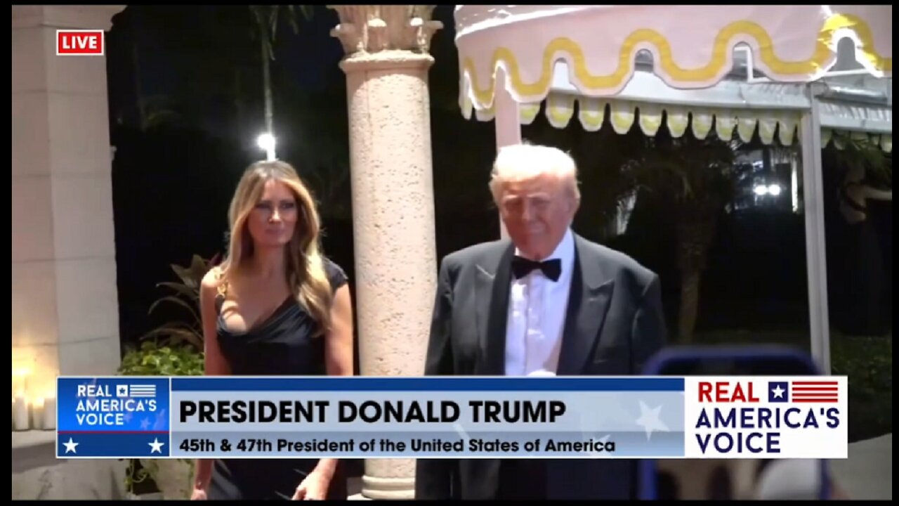 TRUMP SPEAKS TO REPORTERS AT MAR-A-LAGO NEW YEARS EVE GALA