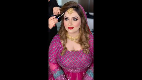 🔥 Her Lipstick Told the Story of the Night!