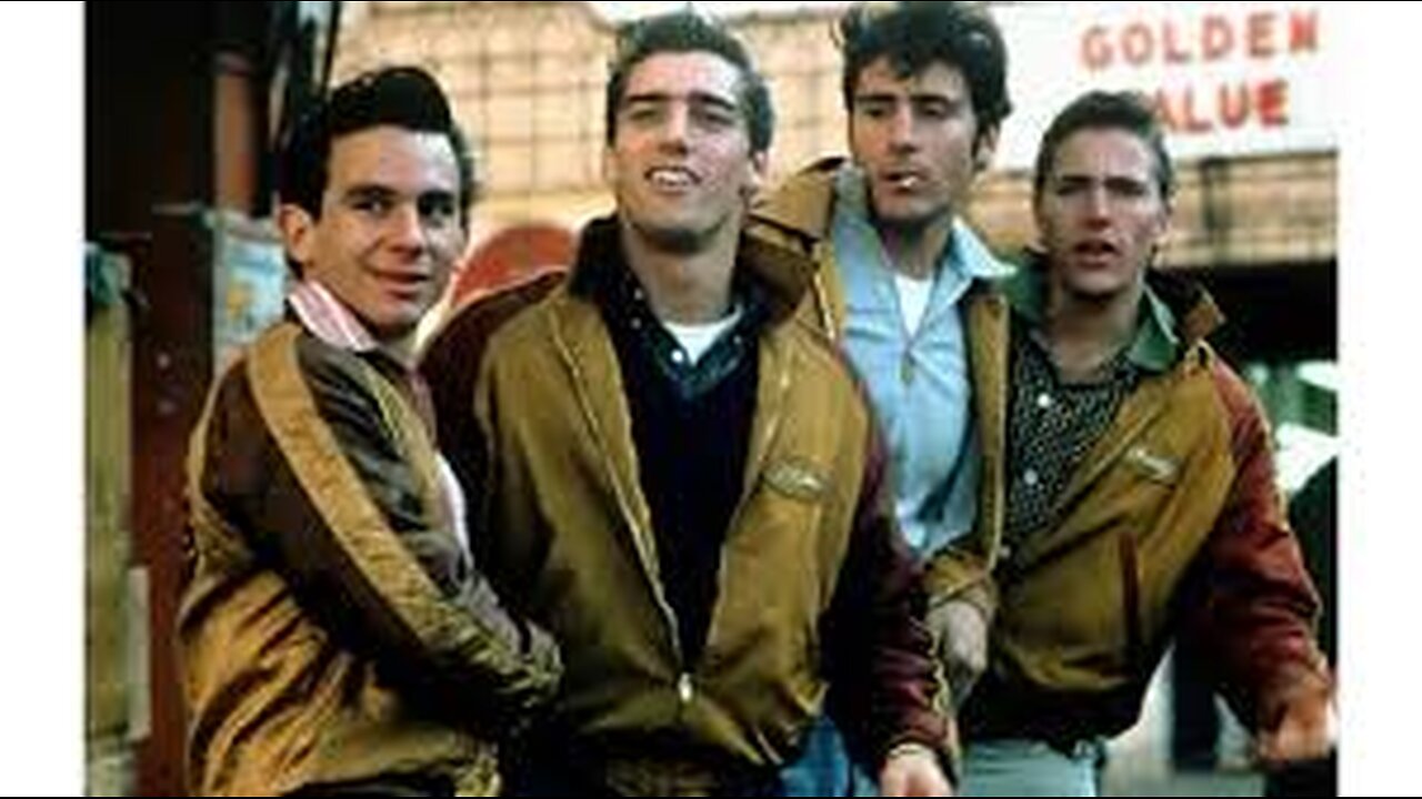 The Wanderers 18 1979 ‧ Comedy/Action ‧ 1h 57m