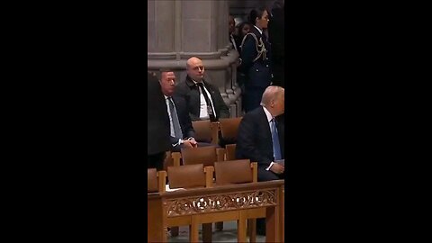 What Was REALLY Said Between Obama & Trump?🤣