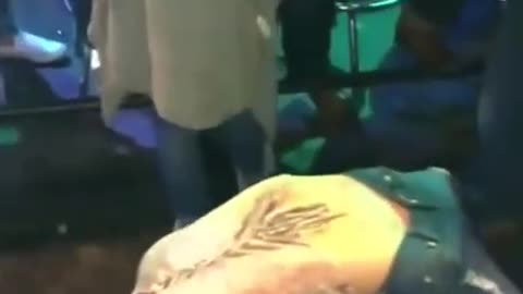 Your “shy” girl at the club with her friends 🤸‍♂️😄