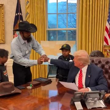 Donald Trump knows how to treat DJ the right way!!!