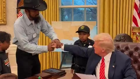 Donald Trump knows how to treat DJ the right way!!!