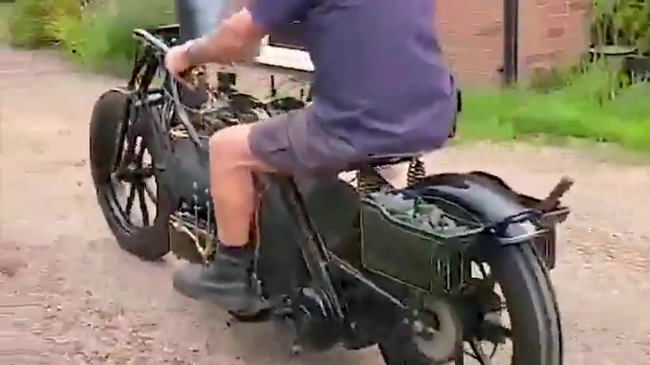 COAL POWERED STEAM BIKE
