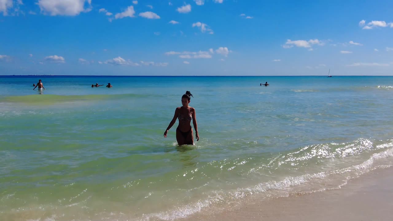 This Mexican Beach Is So Gorgeous, It Feels ILLEGAL to Look at! 😍🏝️