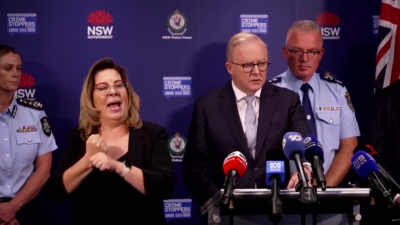 Australian PM Albanese calls for unity after Bondi shootings