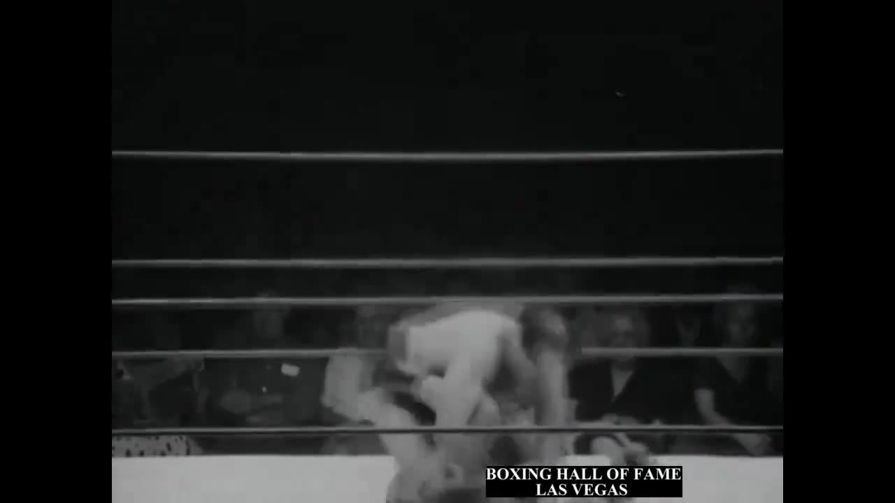 (1966.10.13) Lou Thesz vs Jersey Joe Walcott - Boxer vs Wrestler - CWF