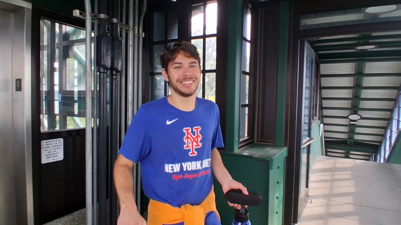 Samsung Galaxy A16 Smartphone camera test video: A ride on a transit elevator!