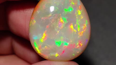 Healing Properties of Opal Stone: A Gemstone for the Mind & Spirit