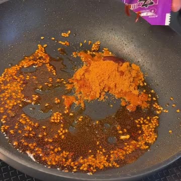 Shin ramen 🍜✨ Trying this new shin Tom yum ramen