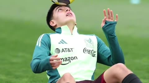 Un poco de magia de Gil Mora con el ⚽️