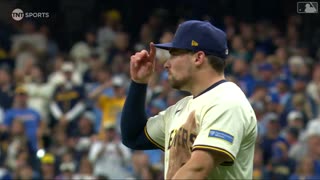 Caleb Durbin con una gran jugada