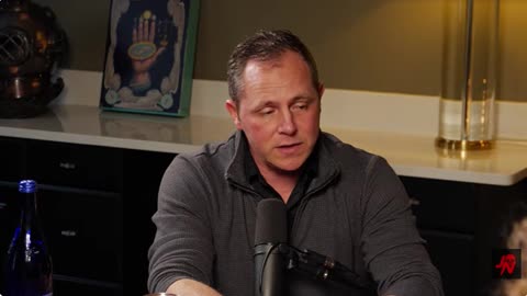 Mind Control Expert Explains How to Identify a Psychological Operation | Chase Hughes