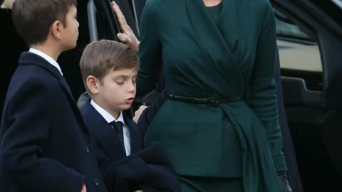 Ivanka Trump's choice for the presidential inauguration shines in a royal green dress