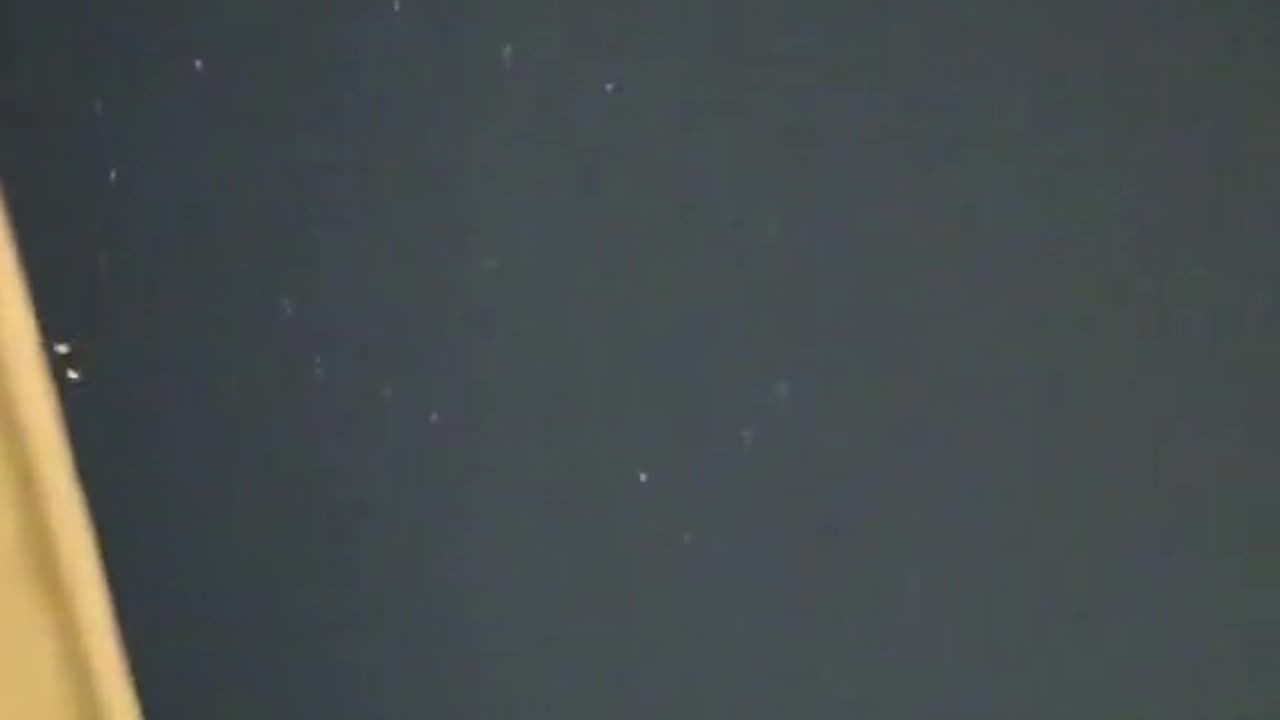 🛸👽 UFO Caught on Camera in the USA? | TheHauntingHour