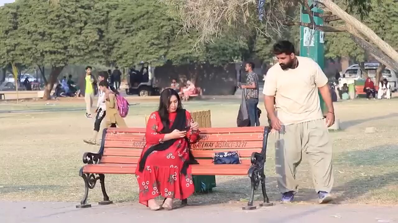 mehran hashmi funny prank videos