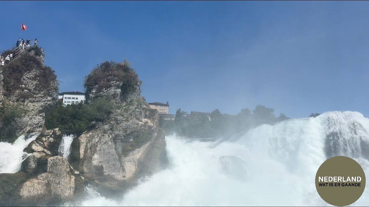 Schaffhausen Rheinfall: 600 kuub water per seconde