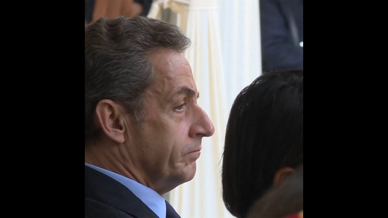 Condenan a 5 años de prisión a Nicolas Sarkozy