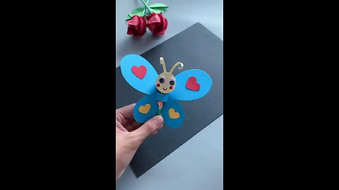 How to Create a Creative Butterfly from Paper and Lollipops #PaperButterfly #LollipopCrafts