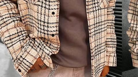 🚀 🔥Men's Plaid Print Button Front Shirt! Featuring a stylish drop shoulder design