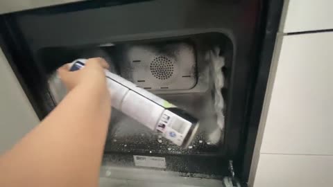 Proljetno čišćenje - čistim namještaj, dnevni boravak i kuhinju 👍🏻