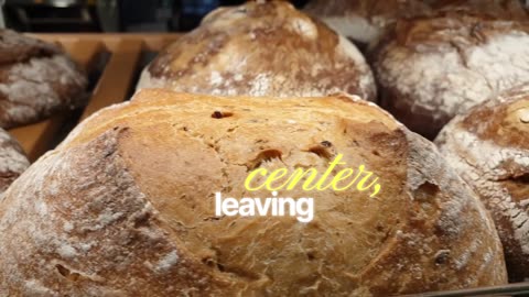 Cajun Crawfish Alfredo Stuffed Bread Bowl — Melted, Creamy, Crispy Edges