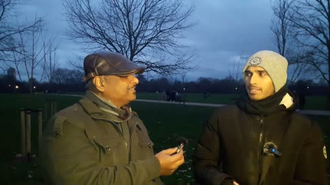 Speakers Corner - Yet Another Muslim Becomes Christian - Jesus Showed Me That Mu