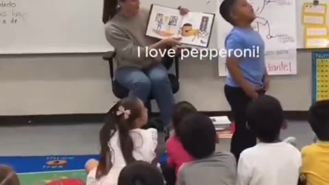 Jennifer Garner READING 'PIZZA PARTY SECRETS TO CHILDREN'