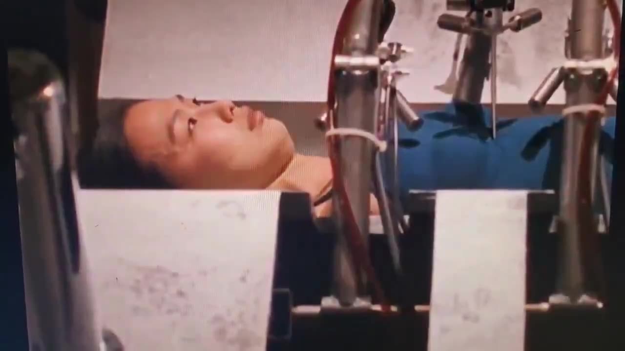 Adrenochrome harvesting scene in Buffy The Vampire Slayer - its always hidden in plain sight