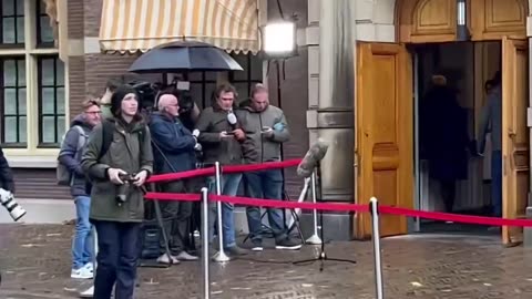 Inloop demissionaire Ministerraad bij Algemene Zaken in Den Haag vrijdag 3 november 2023