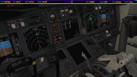 Landing in New Haven (KHVN)