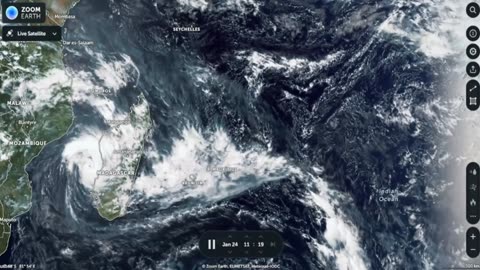 Miran Rubin - Tropical Cyclone Cheneso 12.01.2023 - 24.01.2023 - Zoom Earth