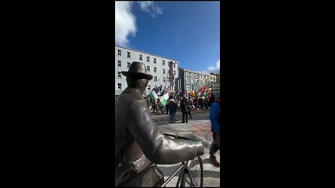 A march to support Palestine in Cork, #Ireland for the 72nd week in a row. 🇵🇸